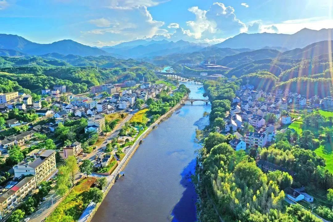 龙泉市001.jpg